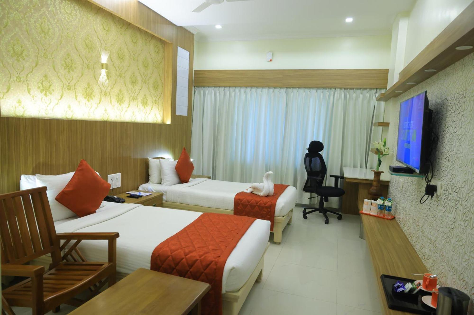 Hotel Dsf Grand Plaza Thoothukudi Kültér fotó