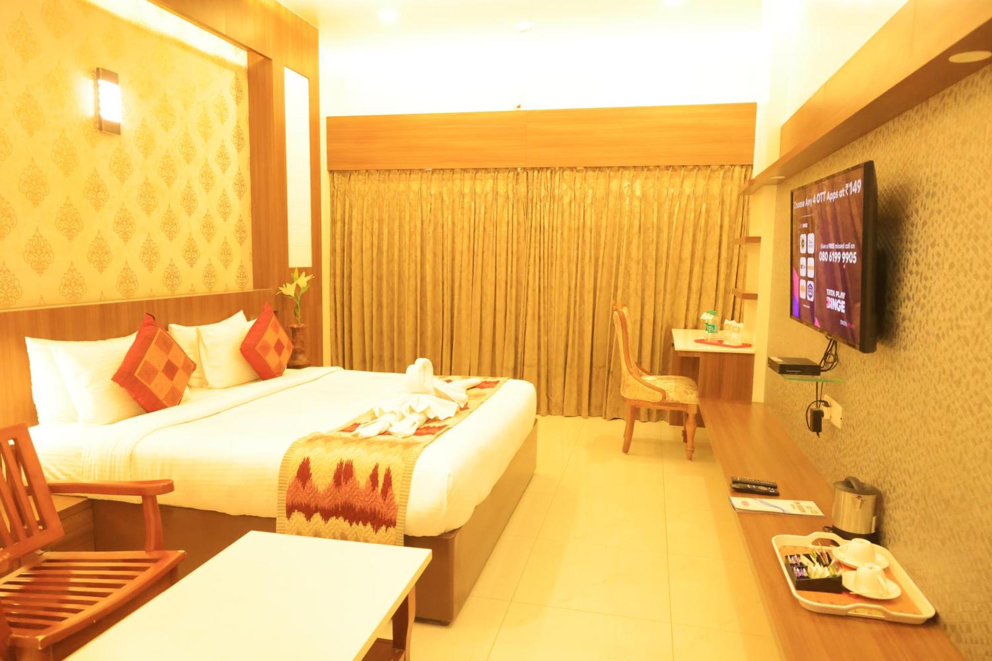 Hotel Dsf Grand Plaza Thoothukudi Kültér fotó