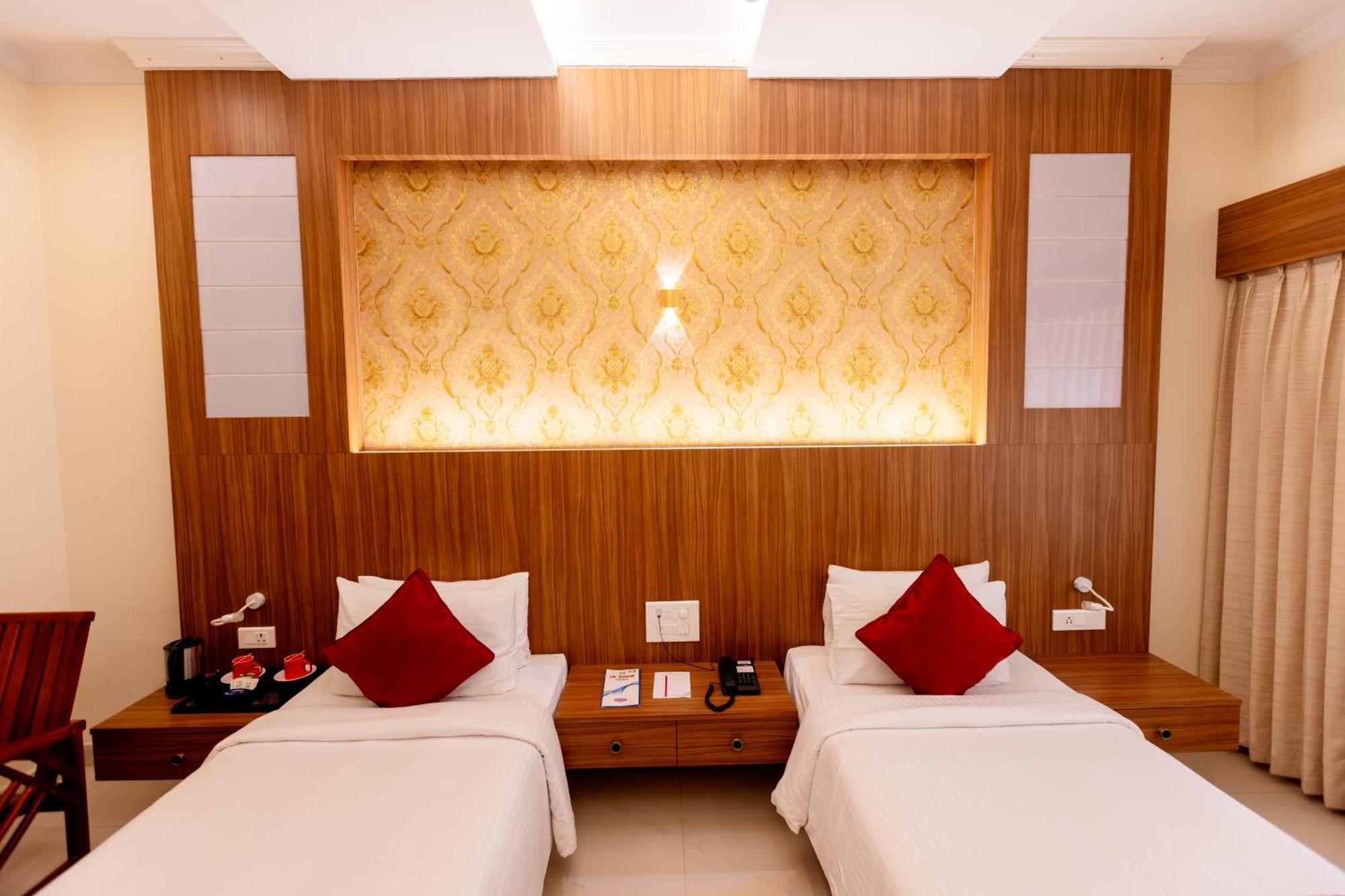 Hotel Dsf Grand Plaza Thoothukudi Kültér fotó