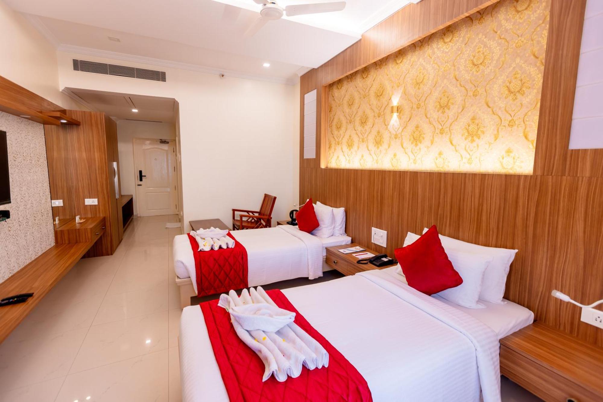 Hotel Dsf Grand Plaza Thoothukudi Kültér fotó